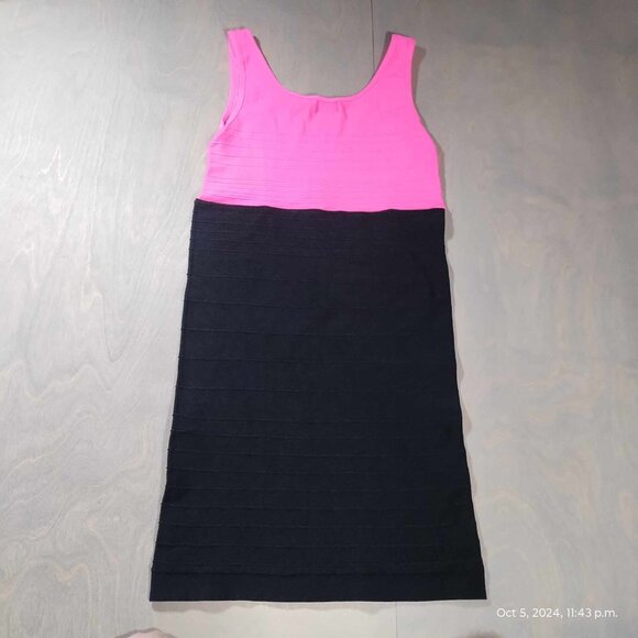 Wet Seal Iconic Body Con dress Y2K Medium/Large, stretchy black and pink halter - Picture 7 of 10